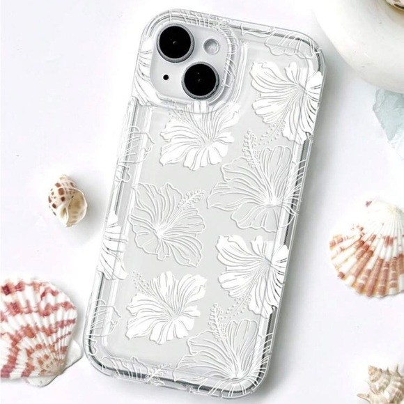 Accessories - ⚠️Clearance iPhone 15/Pro/Pro Max White Floral Phone Case
